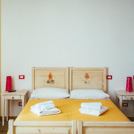 コンヴェルサーノ Elementa Bed & Breakfast エクステリア 写真